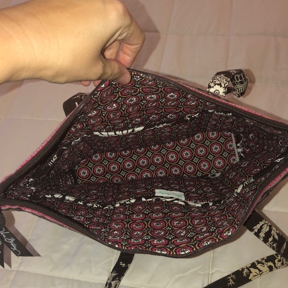 Imperial Toile Zippered Tote - Picture 3 of 3